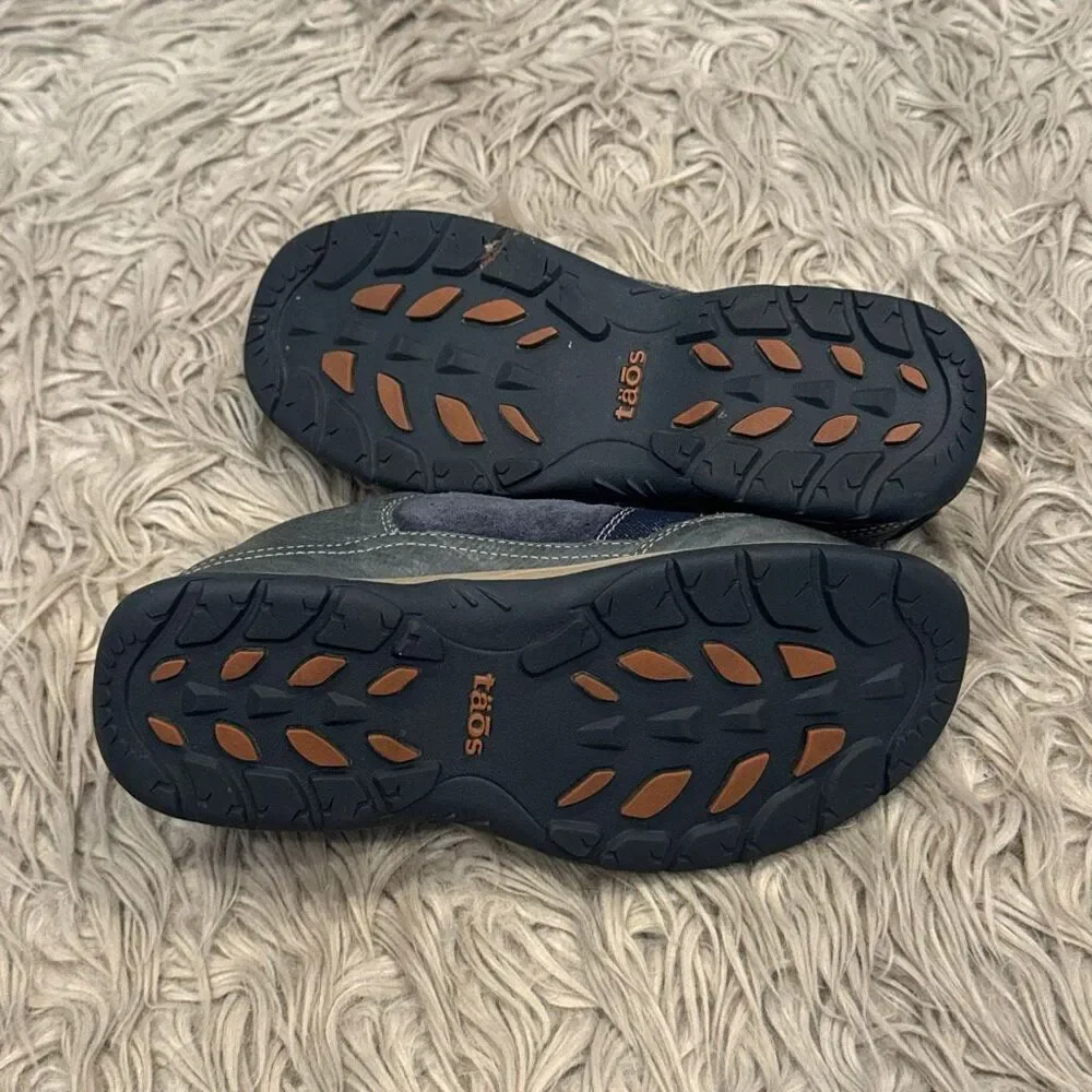Taos sneakers size US 6